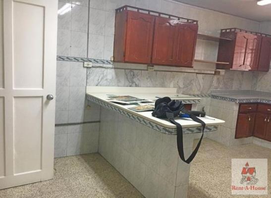 , Casa en alquiler en Parque Lefevre | P3741178