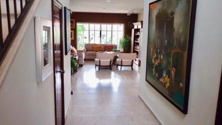 , Casa en alquiler en Costa del Este | P3745028