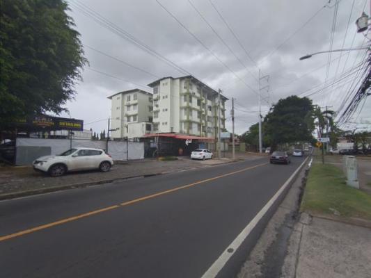 , Terreno en alquiler en Parque Lefevre | P3762822