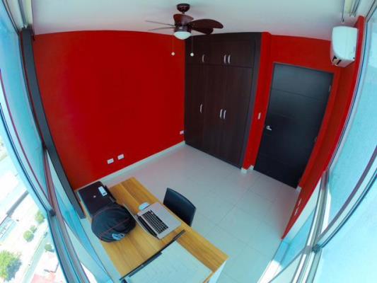 Waterfalls, Área Metropolitana