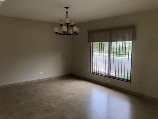 , Casa en alquiler en Ancón | P3778418