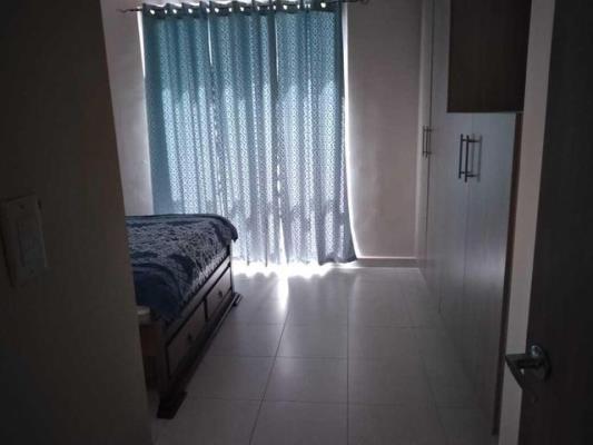 Torres de Versalles, Juan Diaz