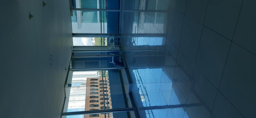 Lacosta, Área Metropolitana