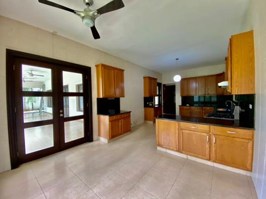 Toscana del Este, Costa del Este