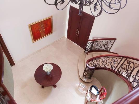 Costa Serena, Costa del Este