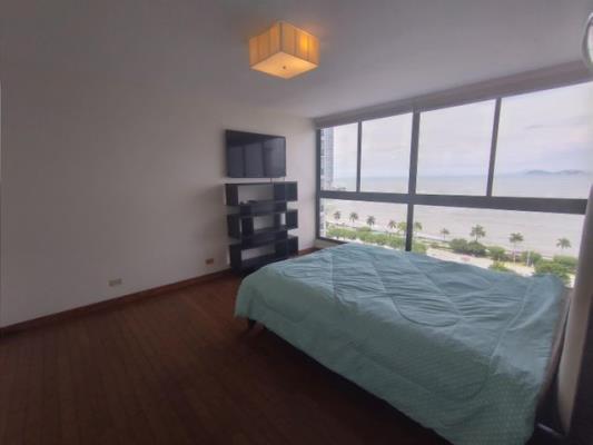 , Apartamento en alquiler en Avenida Balboa | P3836798