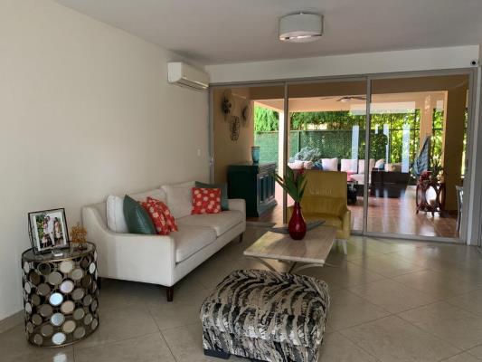 Embassy Gardens, Ancón