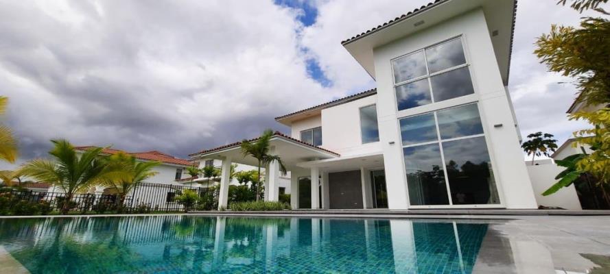 Fairways Estates, casa