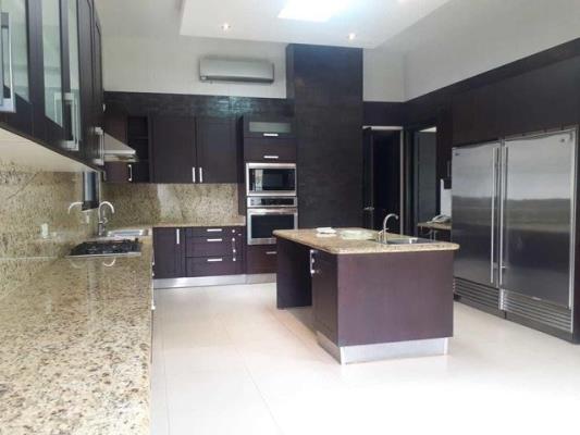 Toscana del Este, casa