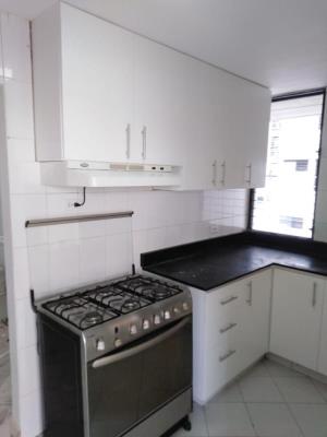 Coral Reef, Área Metropolitana