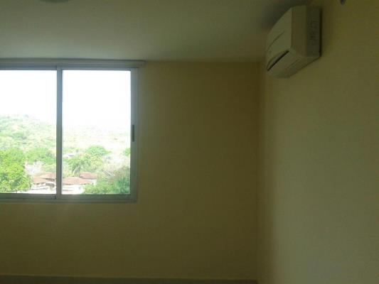 Clayton Park, Panamá