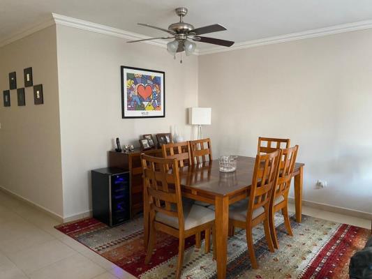 Sol del este , apartamento