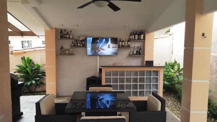 Altos de Panama , casa