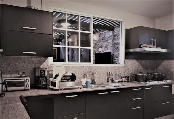 Brisas del Golf Panamá, Rufina Alfaro