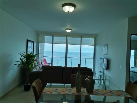 Destiny , Avenida Balboa