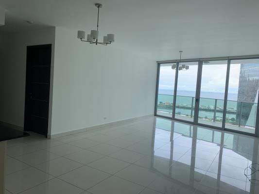 Allure at the park, Panamá