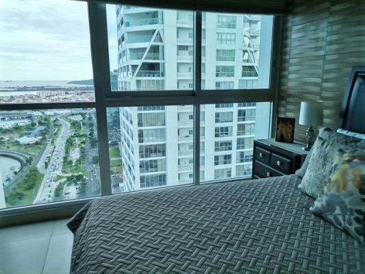 Destiny , Avenida Balboa