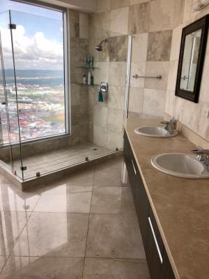 , Apartamento en venta en Avenida Balboa | P3883110