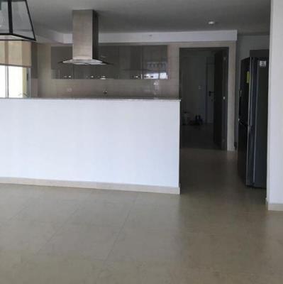 Sky Residences, Avenida Balboa