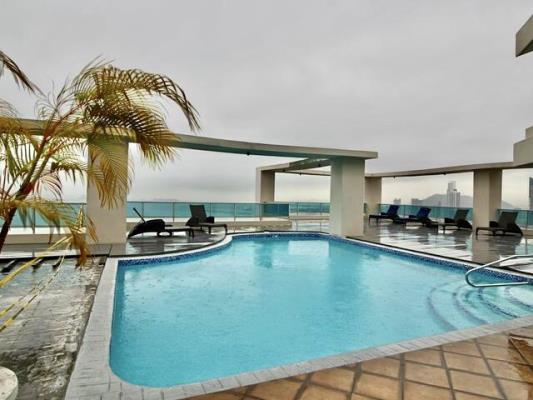 Grand Bay Tower, Área Metropolitana