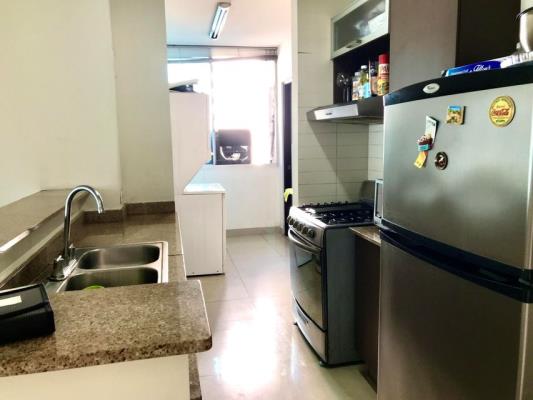 Pacific Sky, Área Metropolitana