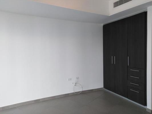 Yacht Club, apartamento