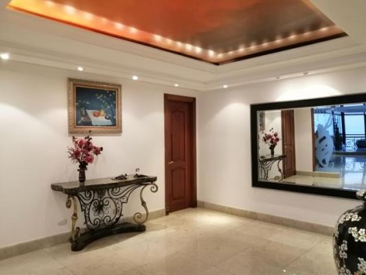 Plaza Miramar, apartamento