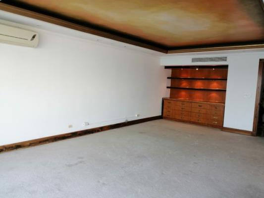 Plaza Miramar, Área Metropolitana