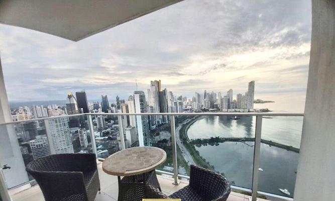 White Tower, apartamento