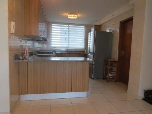 Vertikal, Costa del Este