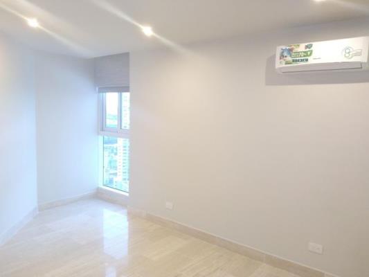 The Regent, Área Metropolitana