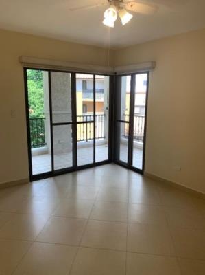 Embassy Club Courtyard, apartamento