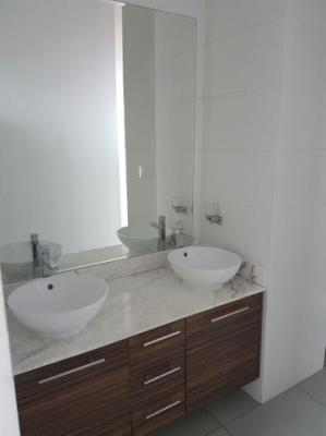 Element Tower, Avenida Balboa