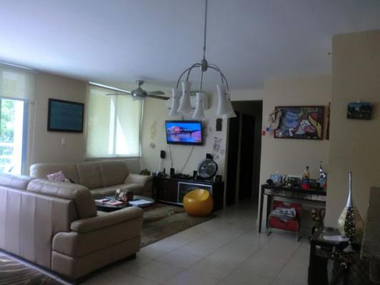 Clayton Park, Panamá