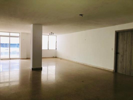 PH La Reina, Bella Vista