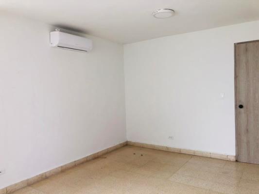 PH La Reina, Panamá