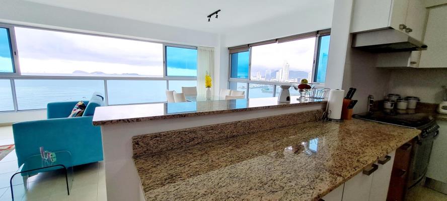 Grand Bay Tower, Avenida Balboa