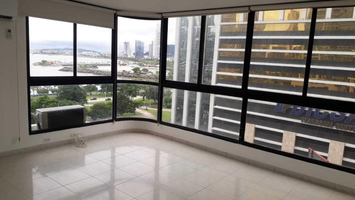 Coral Reef, Avenida Balboa