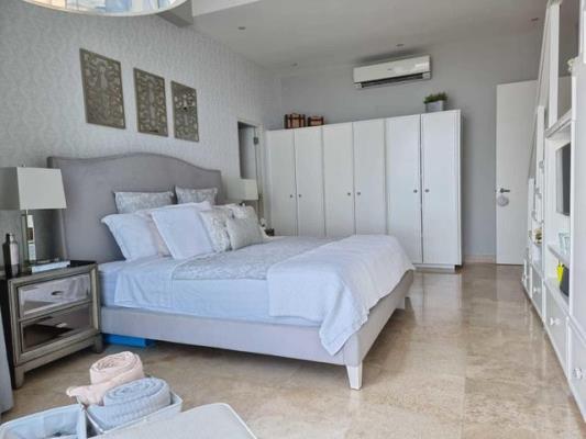 Pearl at the Sea, Área Metropolitana