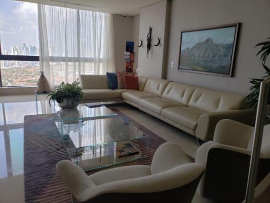 La Vista, Área Metropolitana