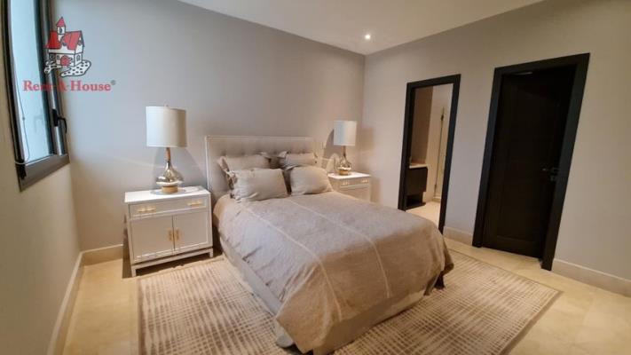 The Colonial, Área Metropolitana