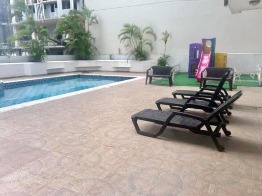 44 & PARK, Bella Vista