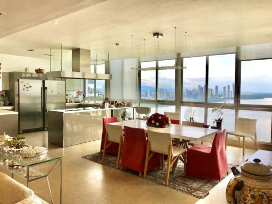 Ocean Sky, Coco del Mar