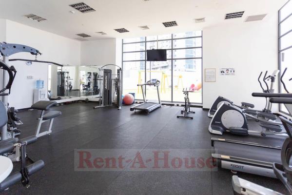 Paramount, Área Metropolitana