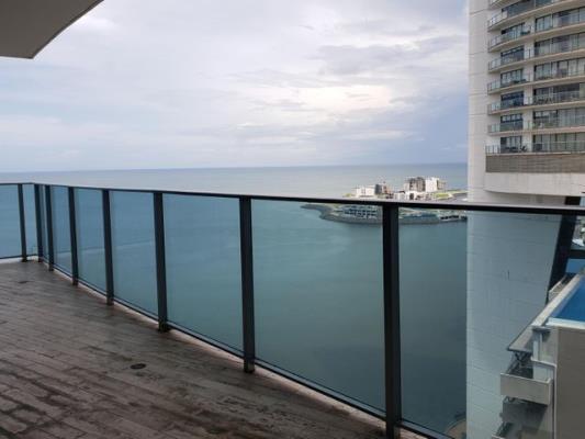 Grand Tower, Punta Pacifica