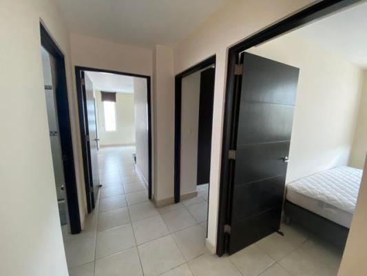 Clayton Park, Panamá