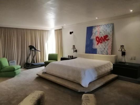 Torre La Cresta, Bella Vista