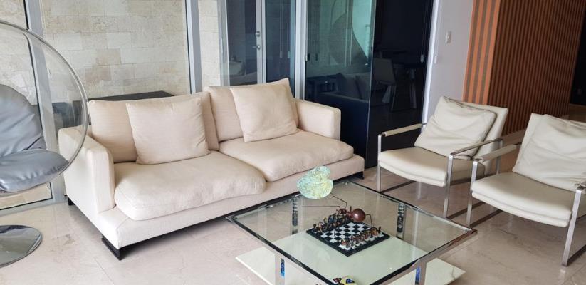 Rivage, Avenida Balboa