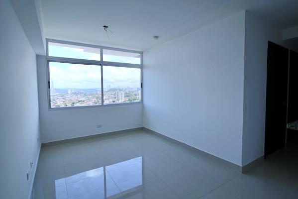 Torres de Montserrat, Pueblo Nuevo