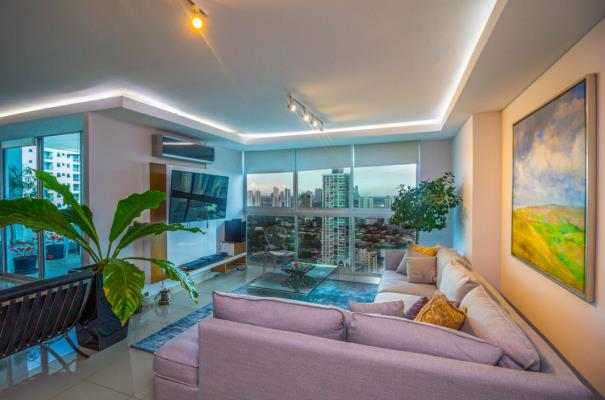 The Regent, Área Metropolitana